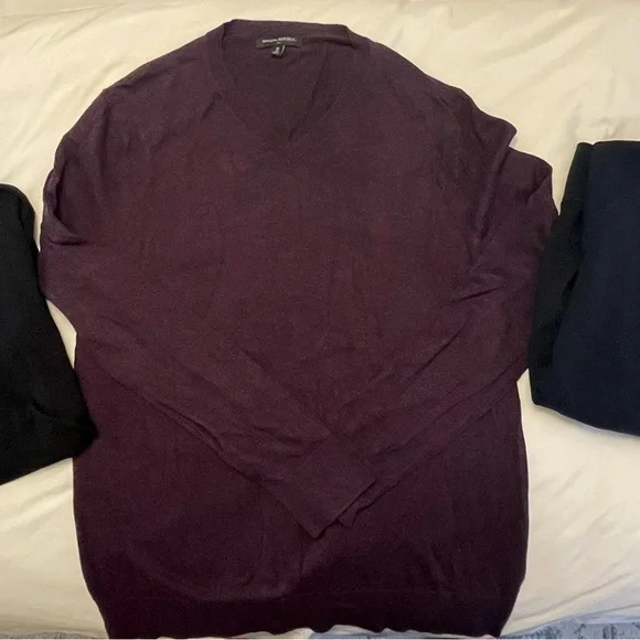 Men's Sweater Collection - Picture 1 of 4